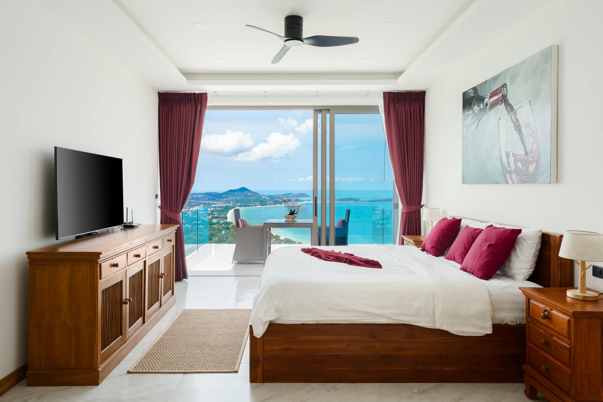 Modern 4-Bedroom Seaview Pool Villa with Infinity Pool in Chaweng Noi