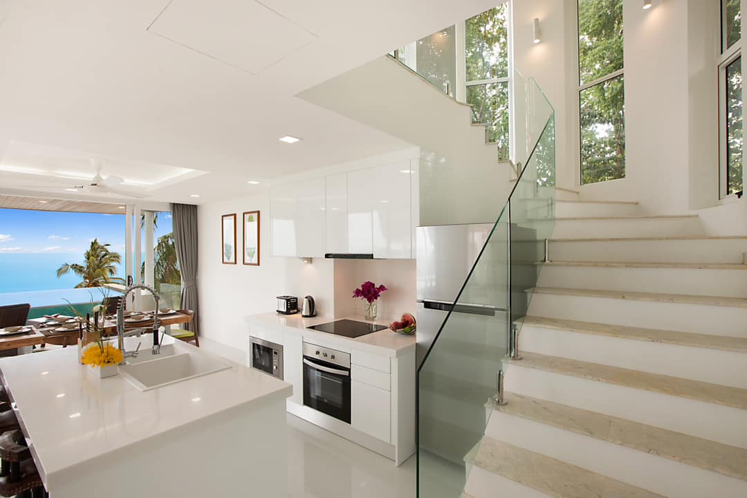 Modern 3-Bedroom Seaview Pool Villa for Sale in Chaweng Noi