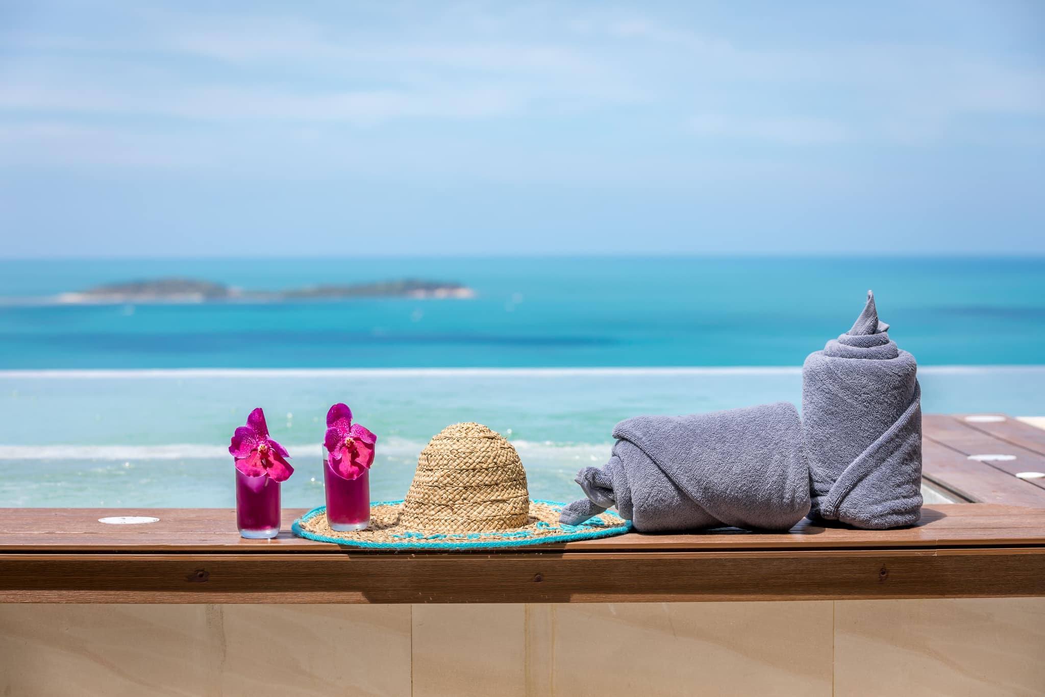 Stylish 3-Bedroom Seaview Pool Villa for Sale in Chaweng Noi