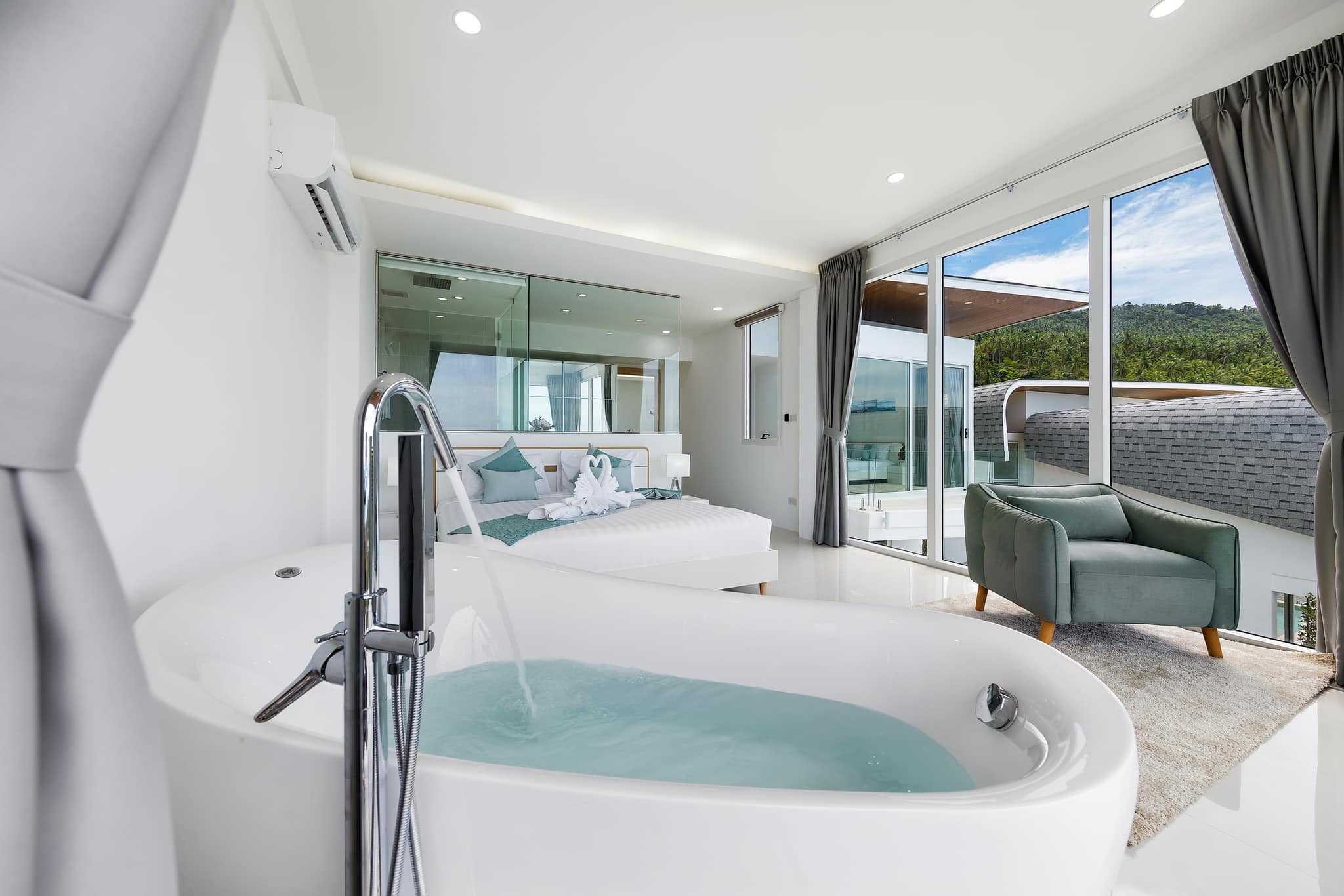 Stylish 3-Bedroom Seaview Pool Villa for Sale in Chaweng Noi