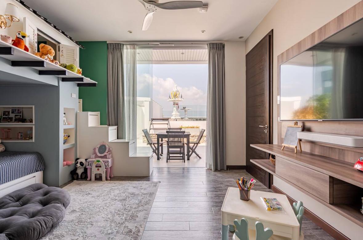 Luxury Breathtaking 6-Bedroom Sea View Villa in Chaweng Noi