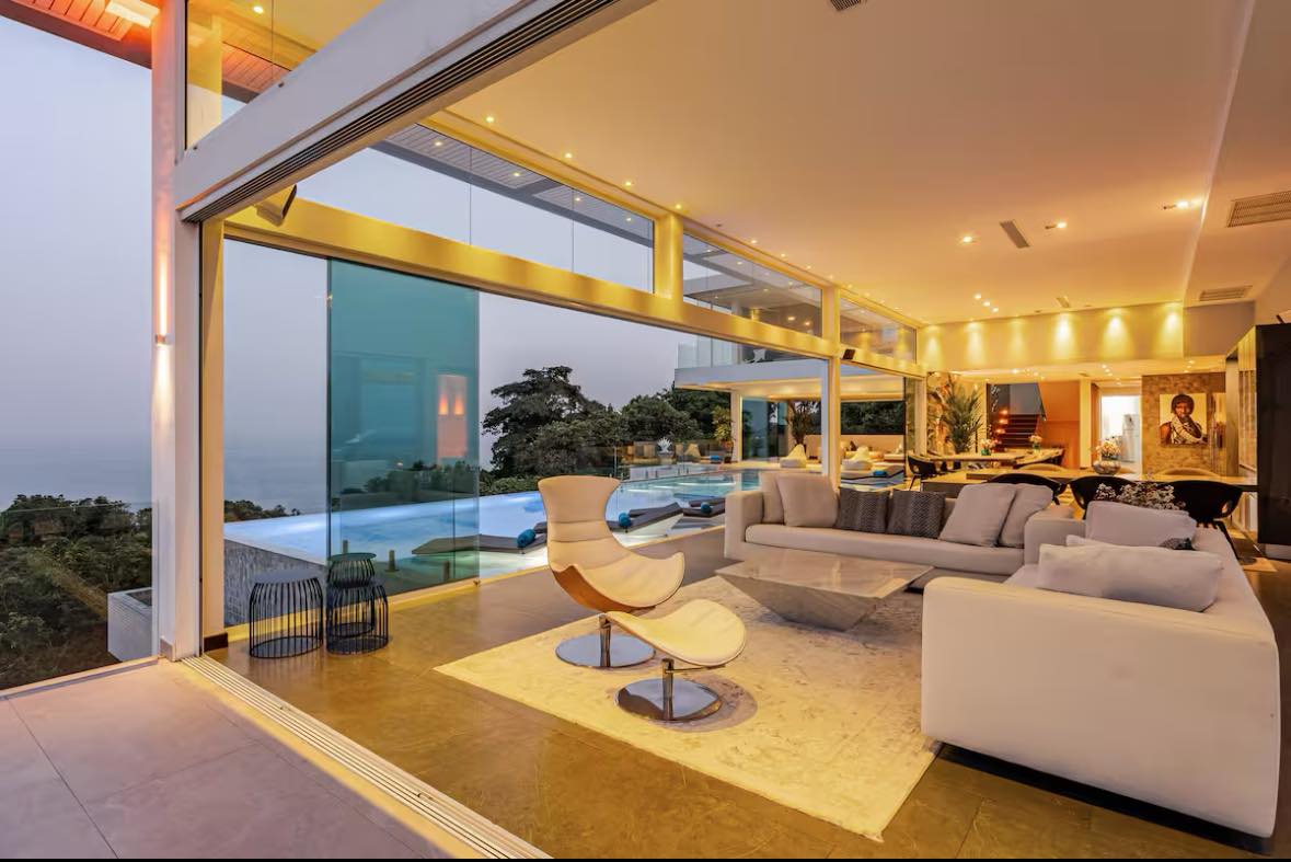 Luxury Breathtaking 6-Bedroom Sea View Villa in Chaweng Noi