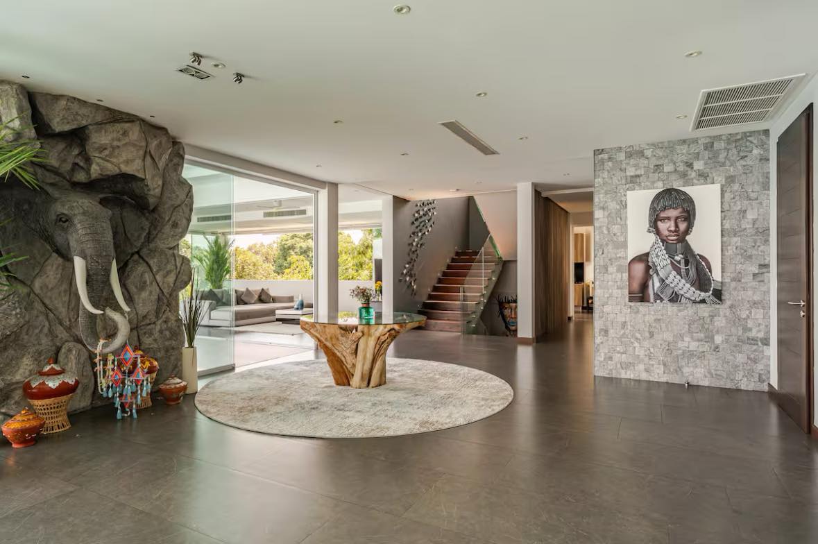 Luxury Breathtaking 6-Bedroom Sea View Villa in Chaweng Noi