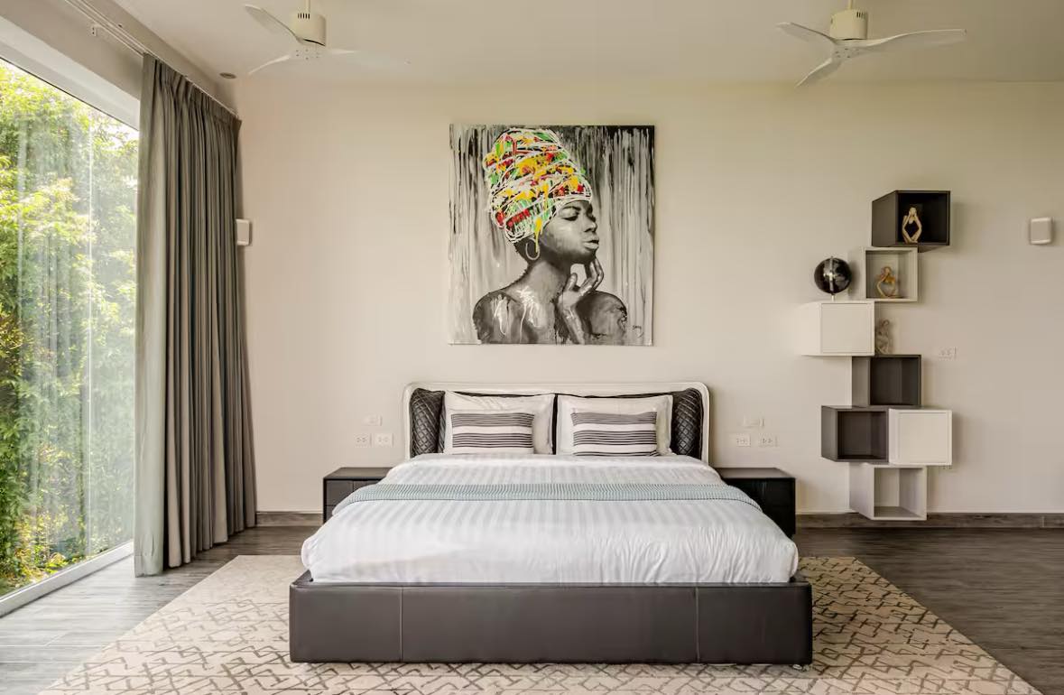 Luxury Breathtaking 6-Bedroom Sea View Villa in Chaweng Noi