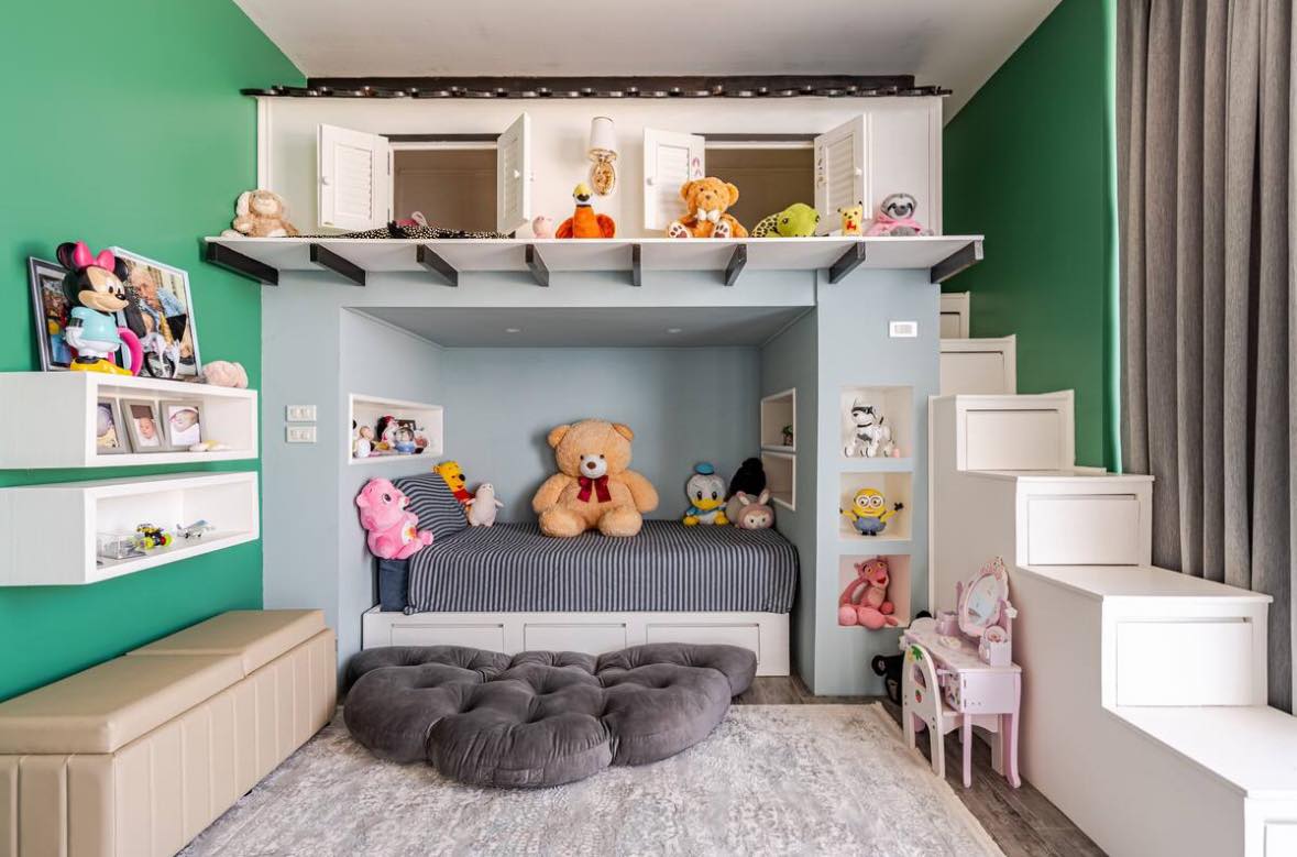 Luxury Breathtaking 6-Bedroom Sea View Villa in Chaweng Noi