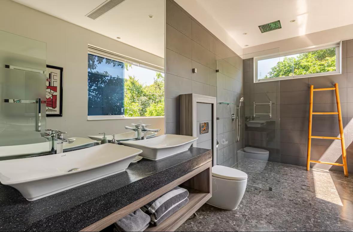 Luxury Breathtaking 6-Bedroom Sea View Villa in Chaweng Noi