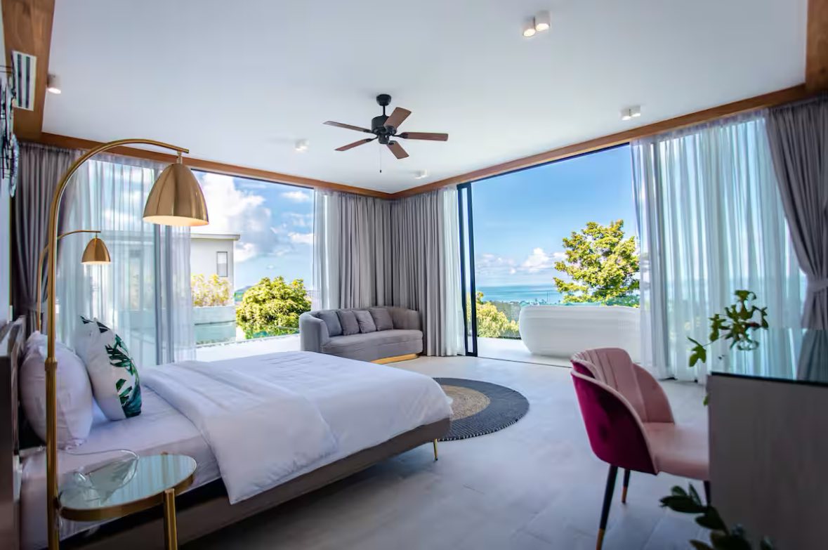 Contemporary 3-Bedroom Seaview Pool Villa with Rooftop Terrace in Chaweng Noi