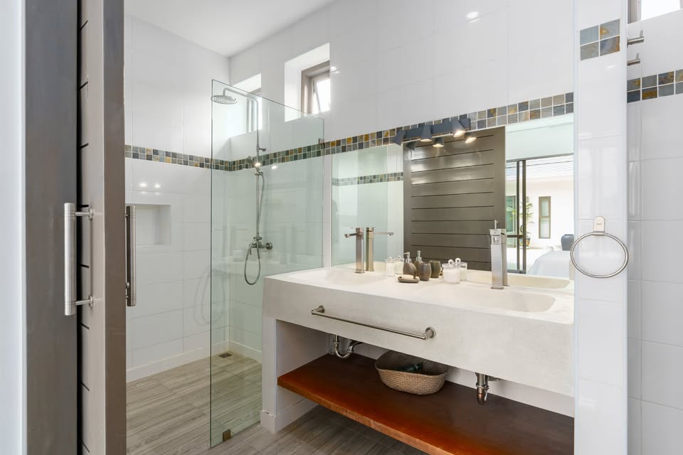 Stunning 4-Bedroom Panoramic Sea View Villa with Independent Studio in Bophut Hills