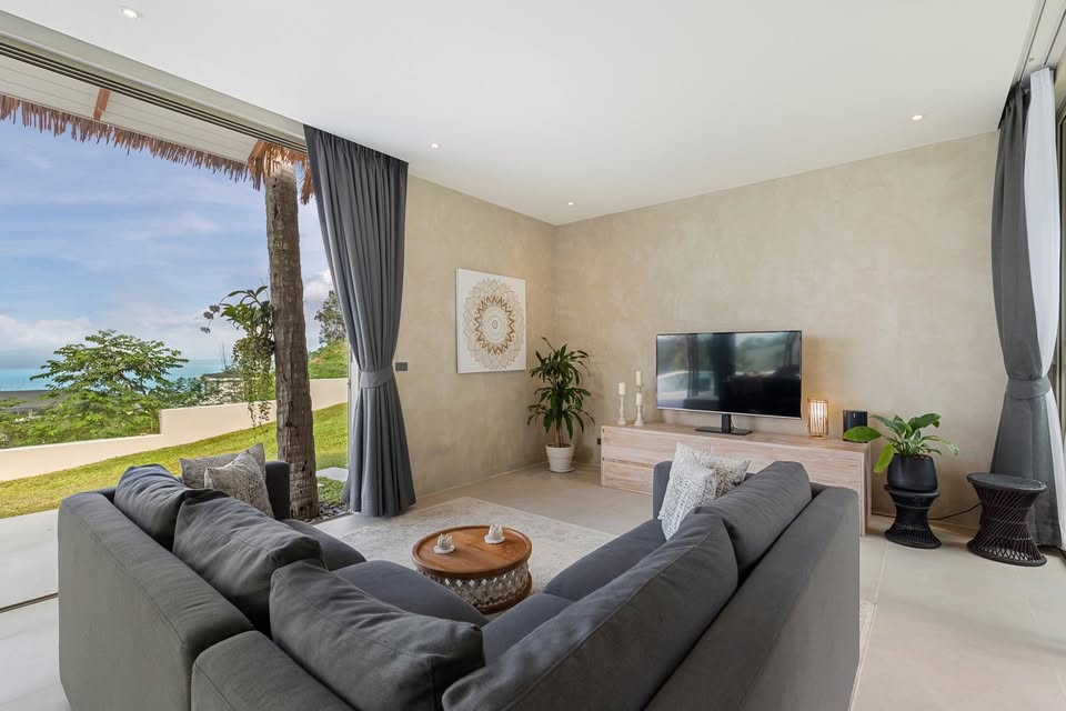 Luxury Bali-Style Villa with Stunning Sea Views in Bophut