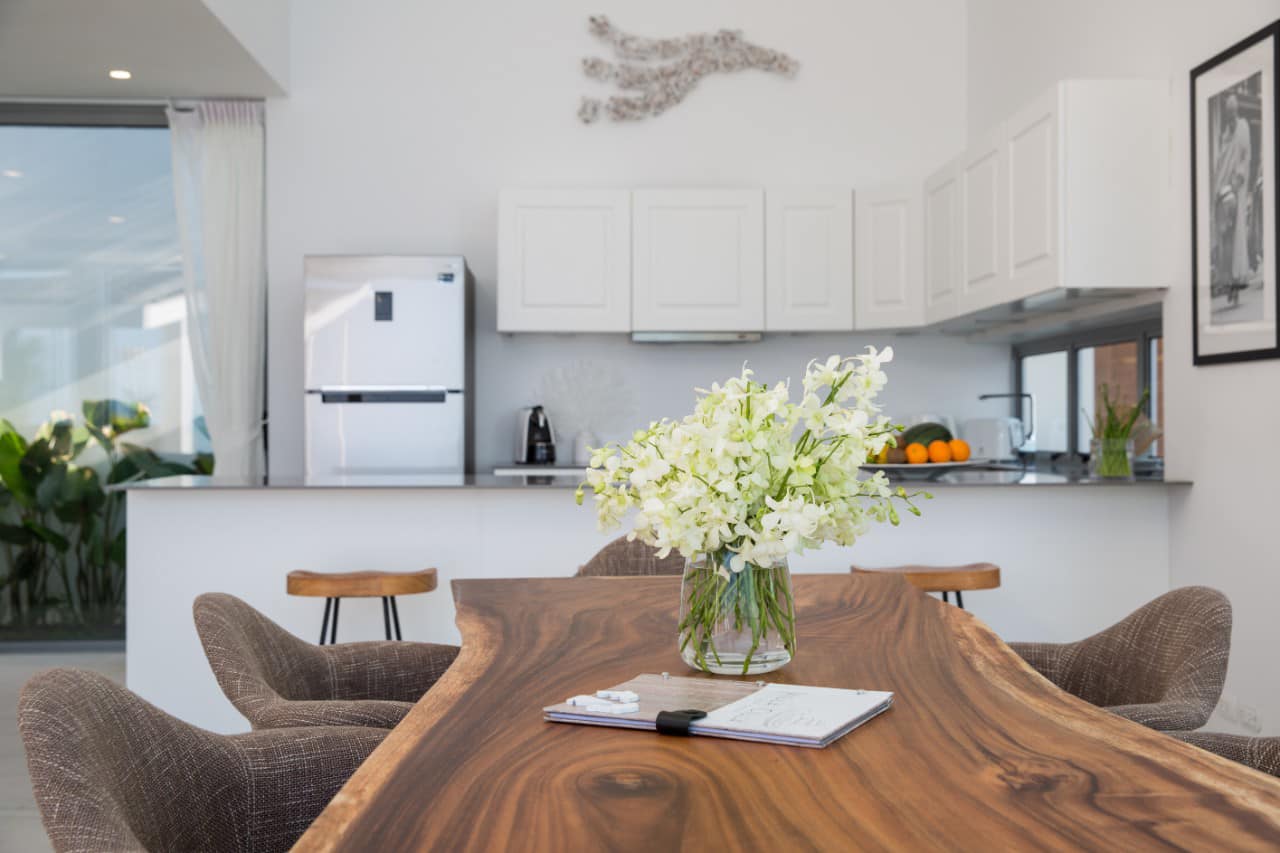 Beachfront 5-Bedroom Luxury Villa with Infinity Pool in Bangrak