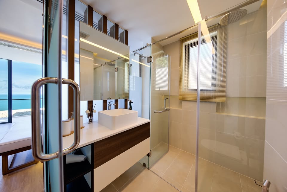 Exquisite 4-Bedroom Sea View Pool Villa in Koh Samui