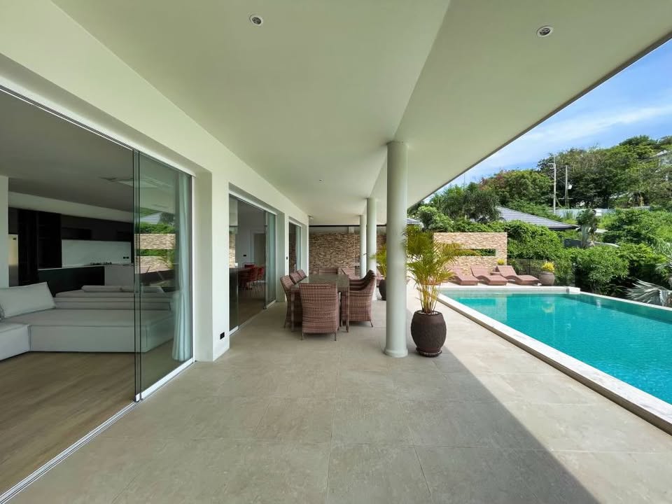 Luxurious 6-Bedroom Sea View Villa in Bophut Hills