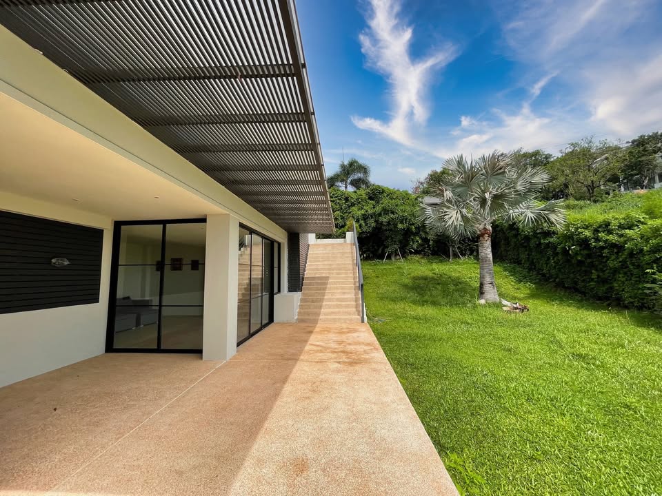 Luxurious 6-Bedroom Sea View Villa in Bophut Hills