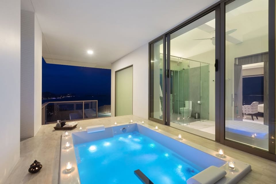 Epic 6-Bedroom Sea-View Masterpiece on Chaweng Noi Peak