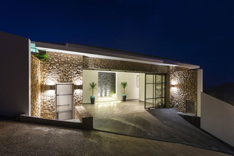 Epic 6-Bedroom Sea-View Masterpiece on Chaweng Noi Peak