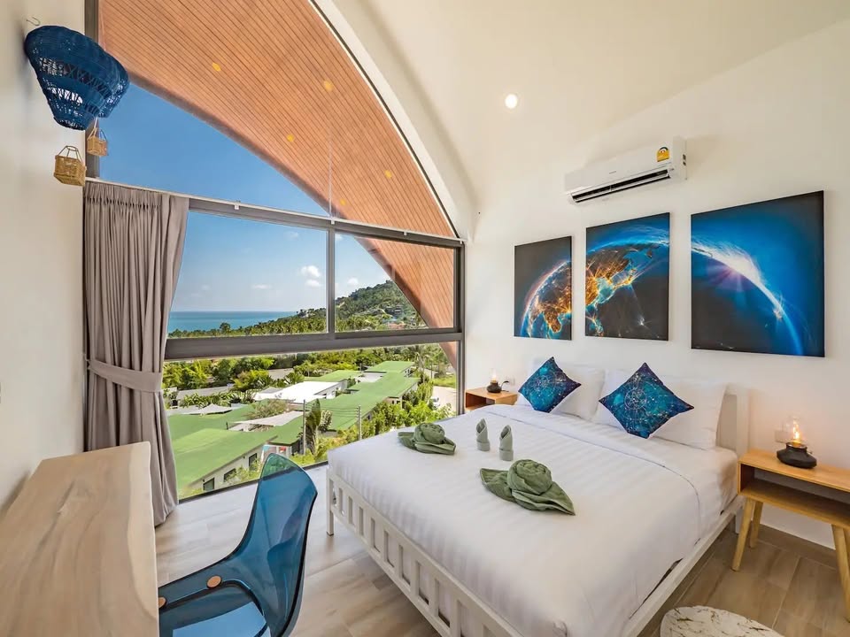 Modern 2-Bedroom Infinity Pool Villa with Sea Views in Chaweng Noi