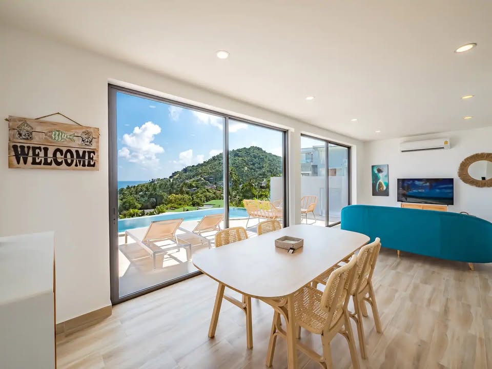 Modern 2-Bedroom Infinity Pool Villa with Sea Views in Chaweng Noi