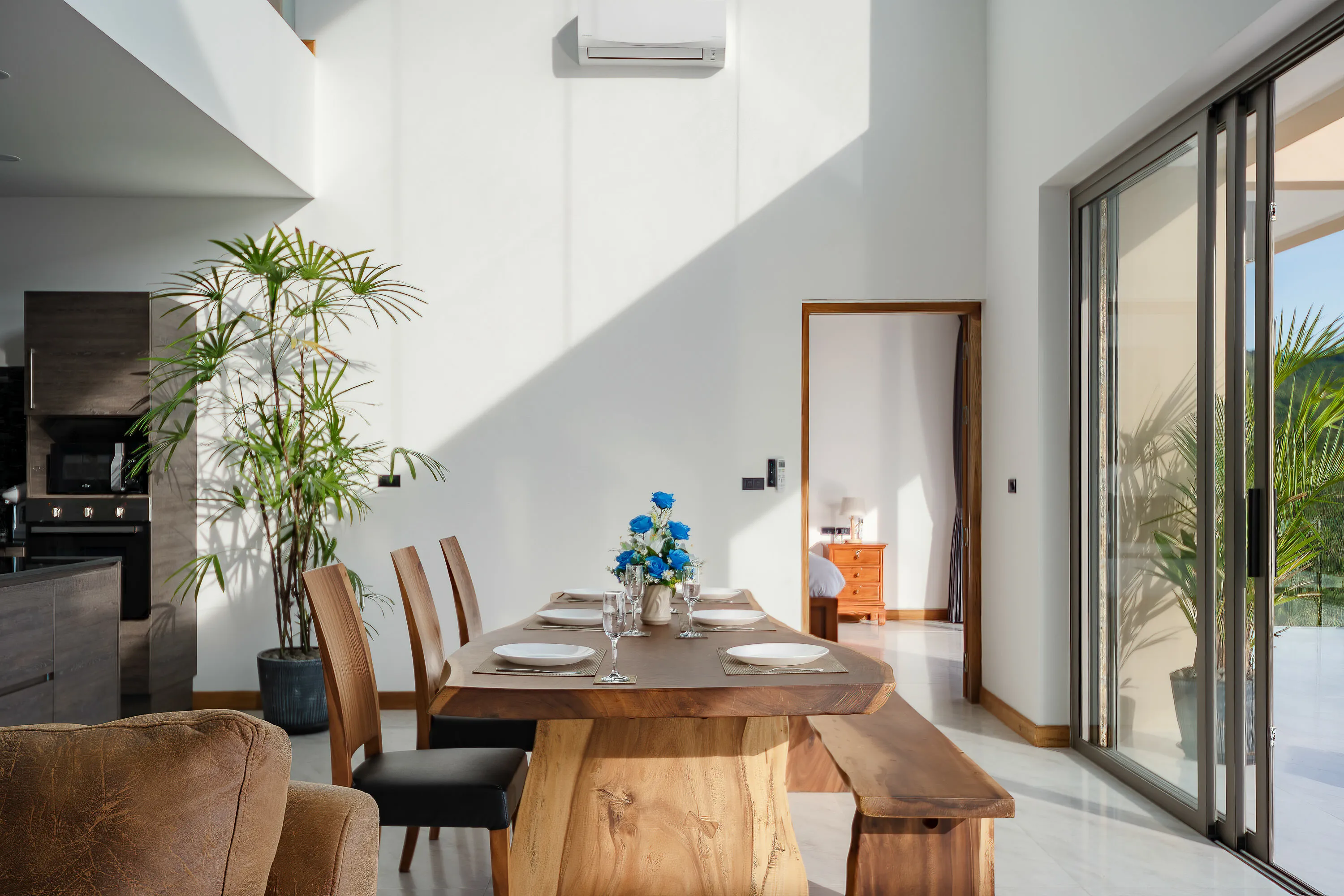 Contemporary 4-Bedroom Sea & Mountain View Villa in Bo Phut