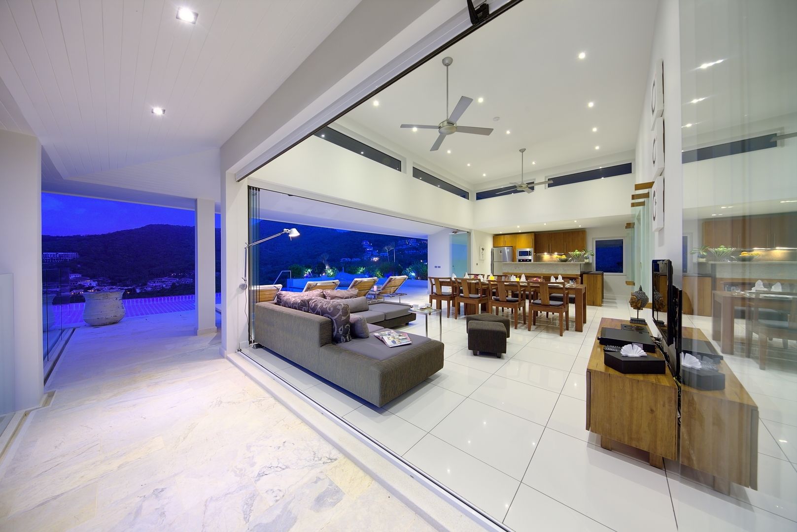Exclusive 5-Bedroom Seaview Villa with Infinity Pool in Bophut Hills