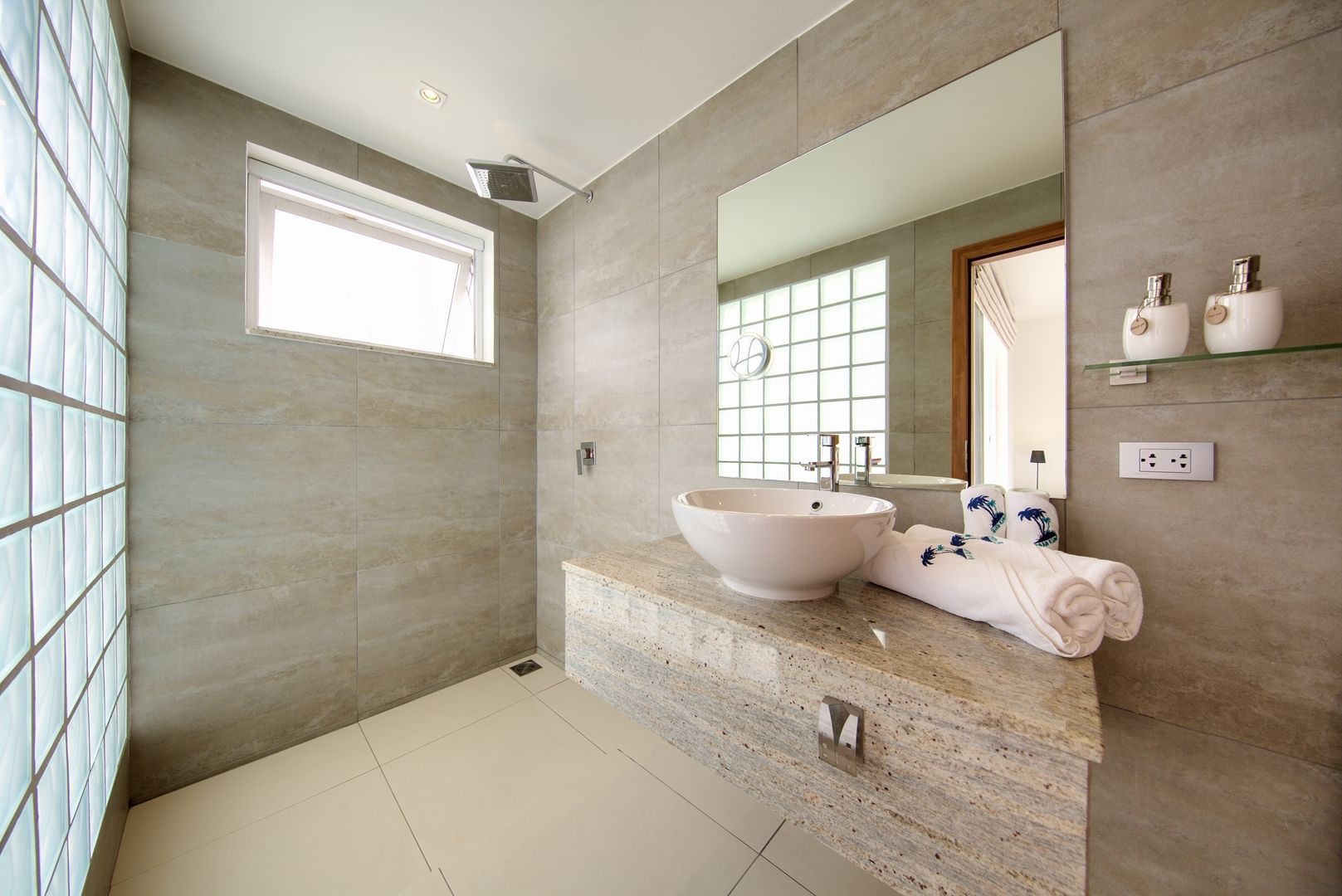 Exclusive 5-Bedroom Seaview Villa with Infinity Pool in Bophut Hills