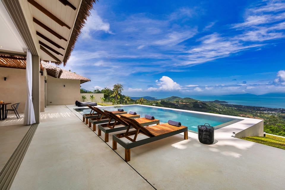 Luxury Bali-Style Villa with Stunning Sea Views in Bophut