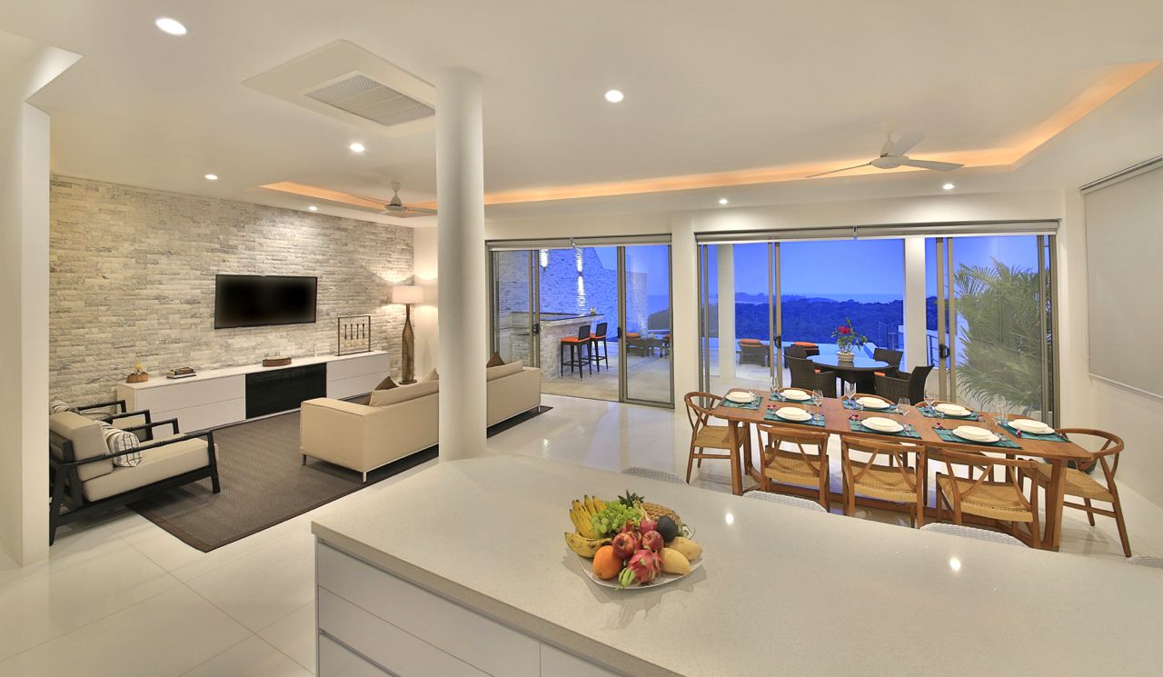 Chic 4-Bedroom Pool Villa in Bo Phut