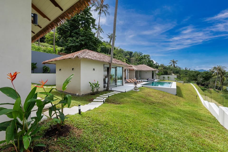 Luxury Bali-Style Villa with Stunning Sea Views in Bophut