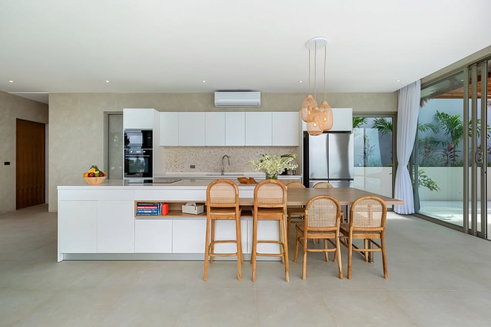 Luxury Bali-Style Villa with Stunning Sea Views in Bophut