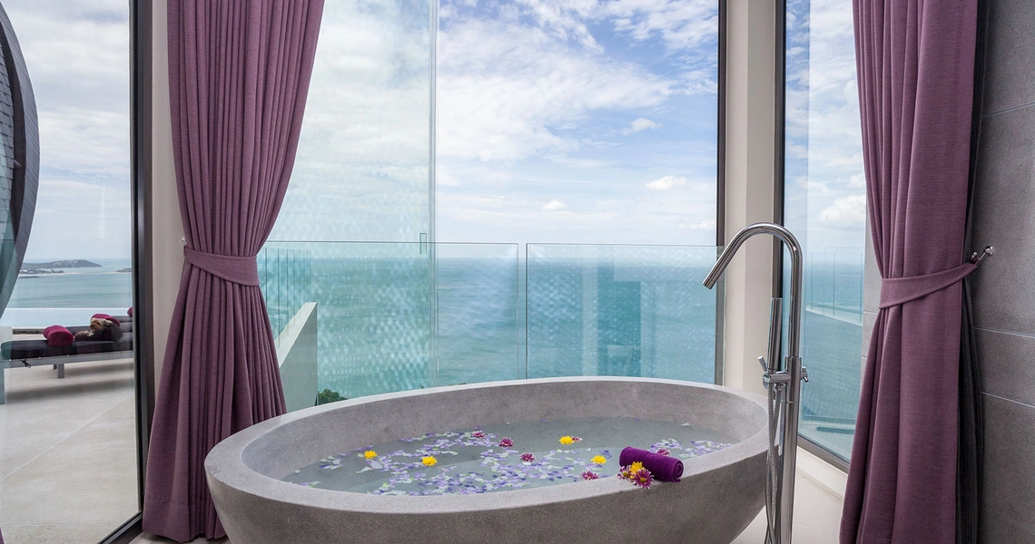 Sky Dream Villa – Premium 6-Bedroom Panoramic Seaview Estate in Chaweng Noi