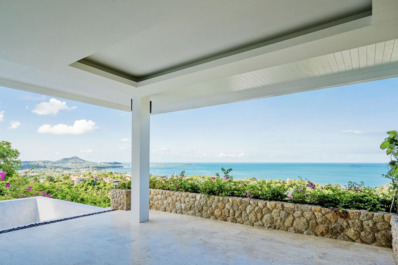 Exclusive 4-Bedroom Sea View Villa with Rooftop Terrace in Bo Phut