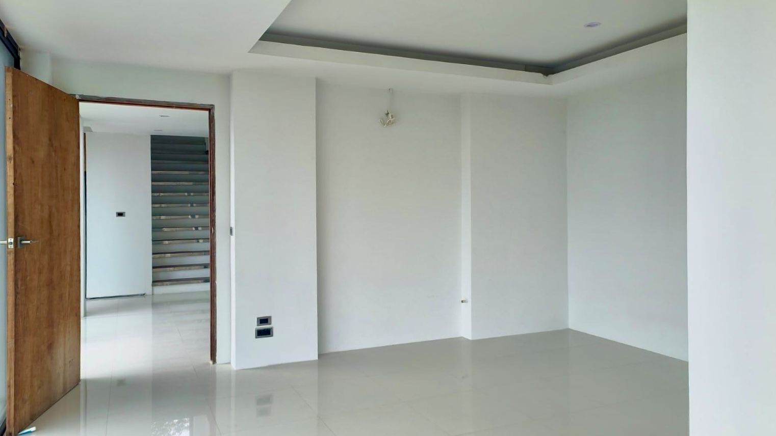 Exclusive 4-Bedroom Sea View Villa with Rooftop Terrace in Bo Phut