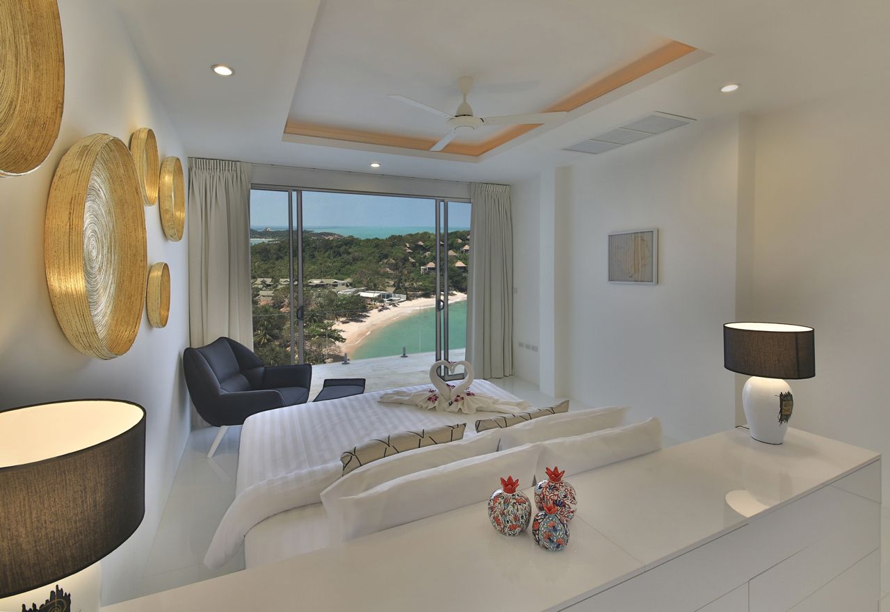 Chic 4-Bedroom Pool Villa in Bo Phut