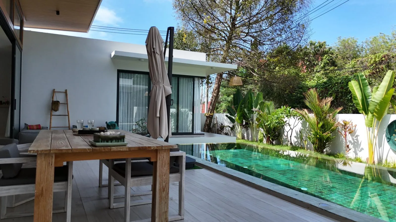 Cozy 3-Bedroom Pool Villa in Bangrak – Modern Boutique Living