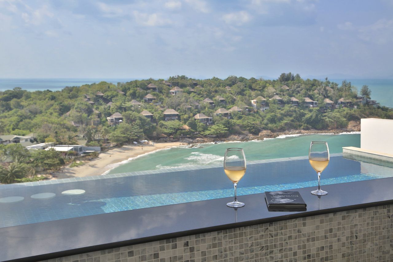 Chic 4-Bedroom Pool Villa in Bo Phut