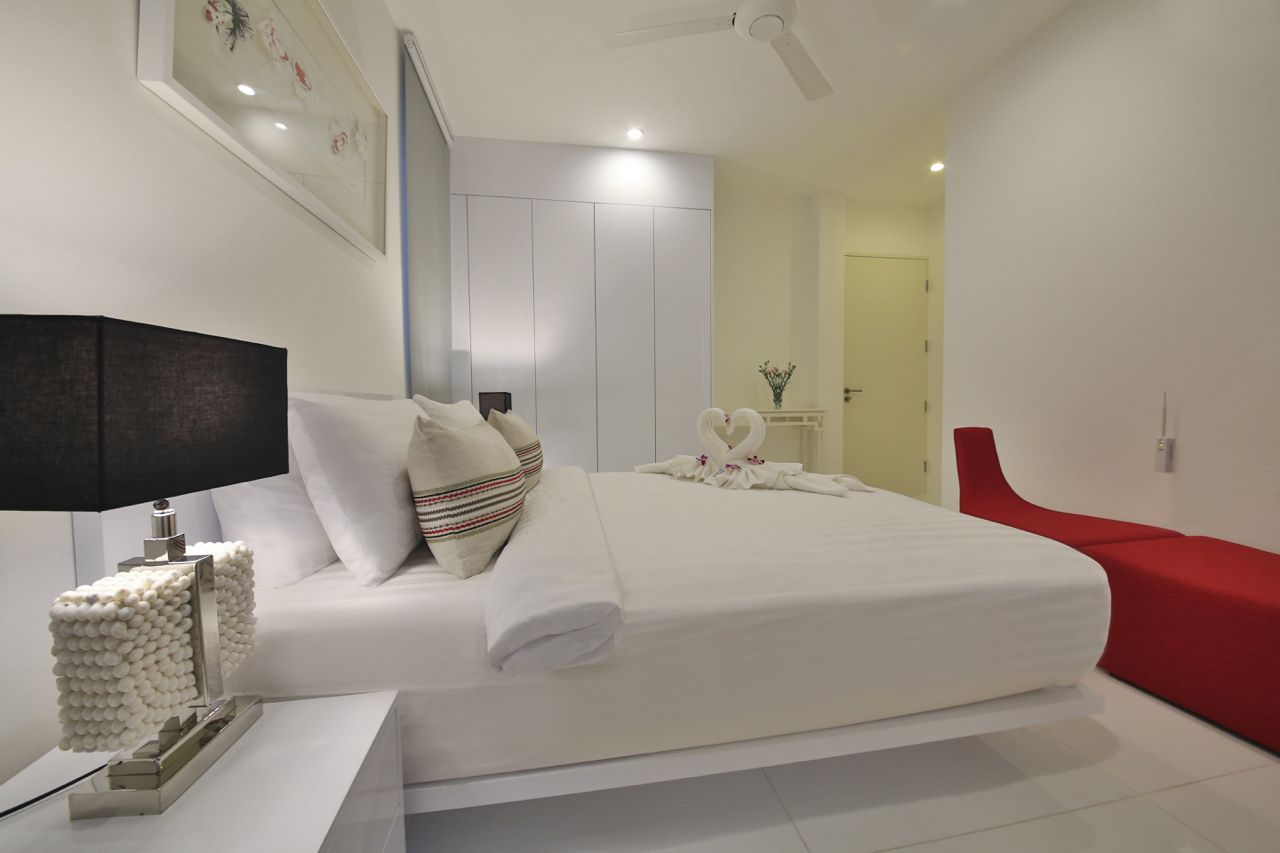 Chic 4-Bedroom Pool Villa in Bo Phut