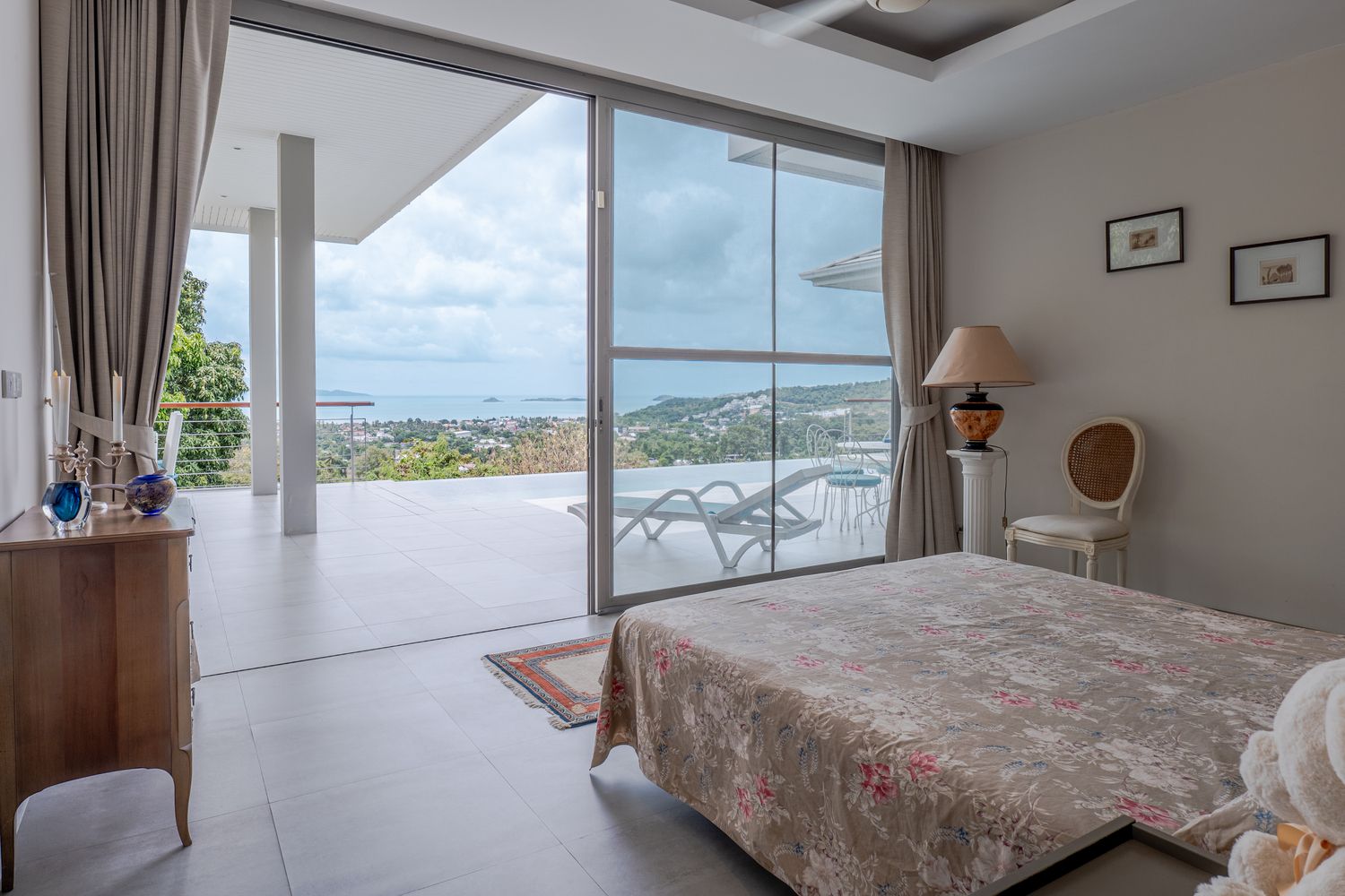 Panoramic 3-Bedroom Villa with Unfinished Apartment in Bophut Hills