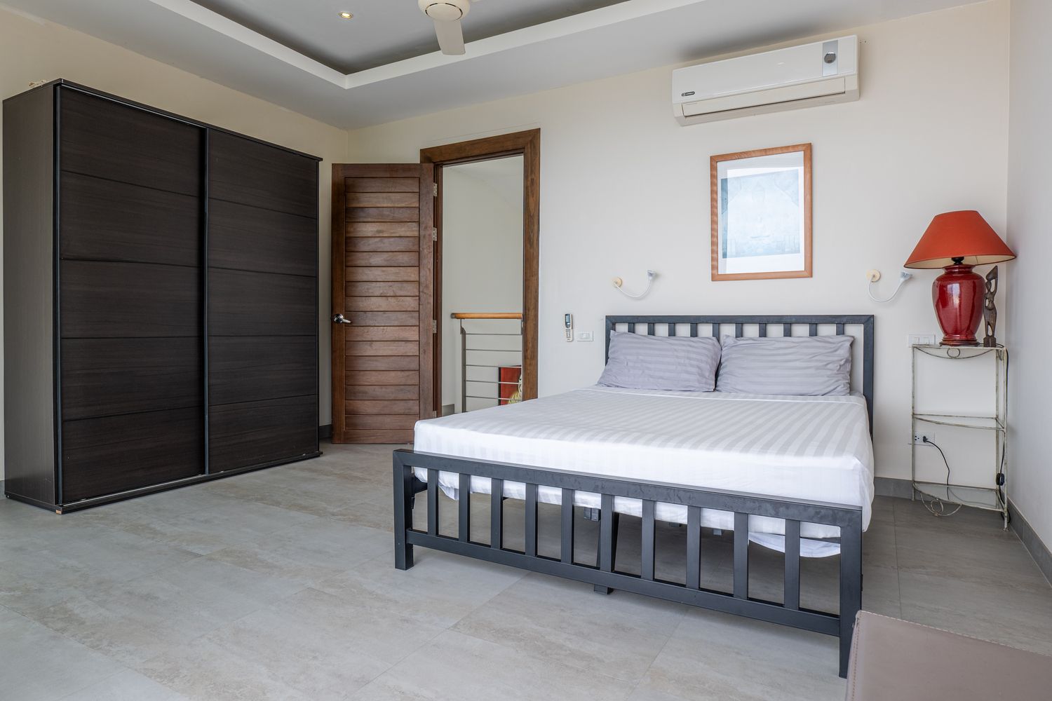 Panoramic 3-Bedroom Villa with Unfinished Apartment in Bophut Hills