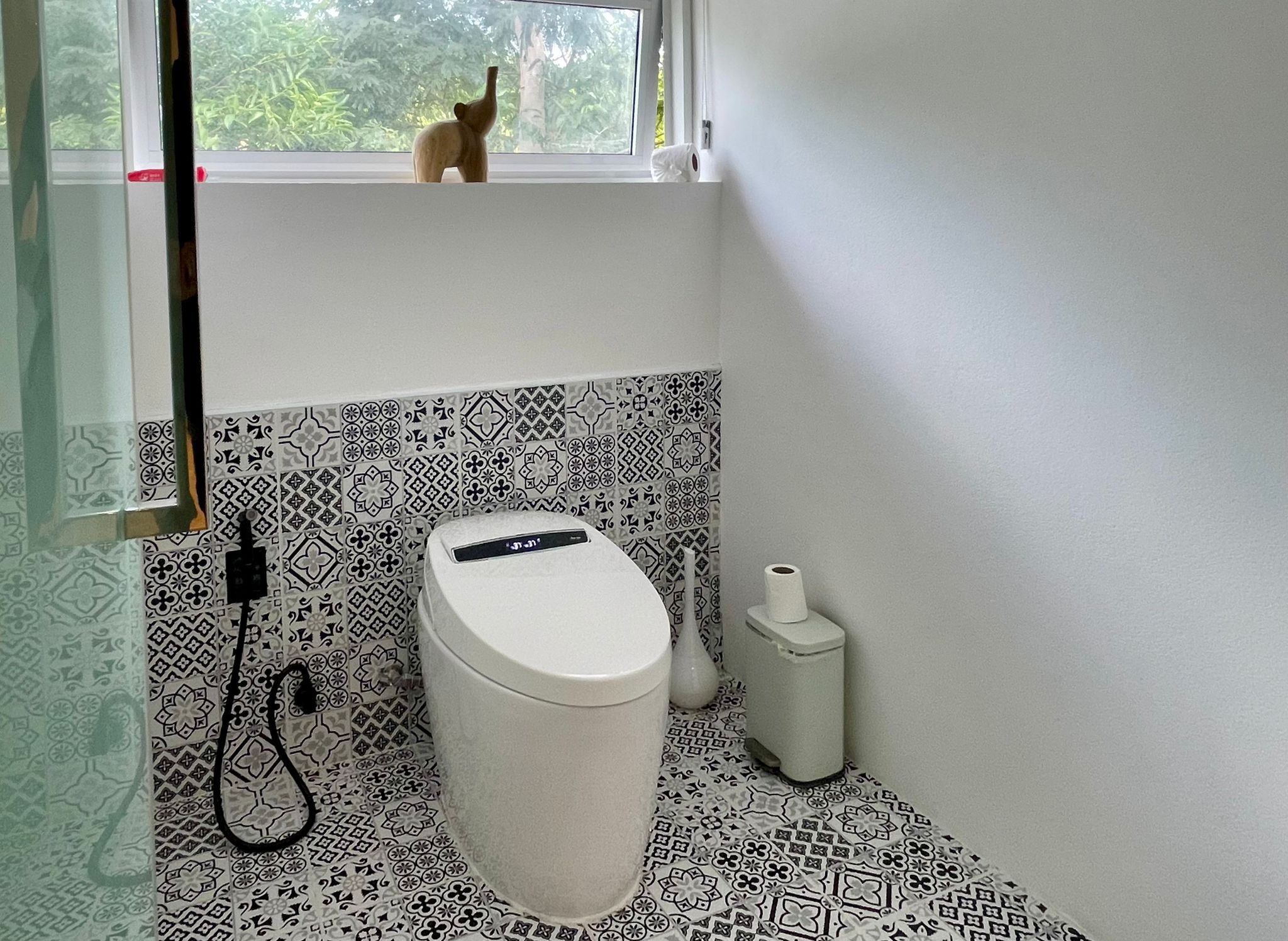 Landmark 9-Bedroom Luxury Villa: Premier Bophut Investment Estate