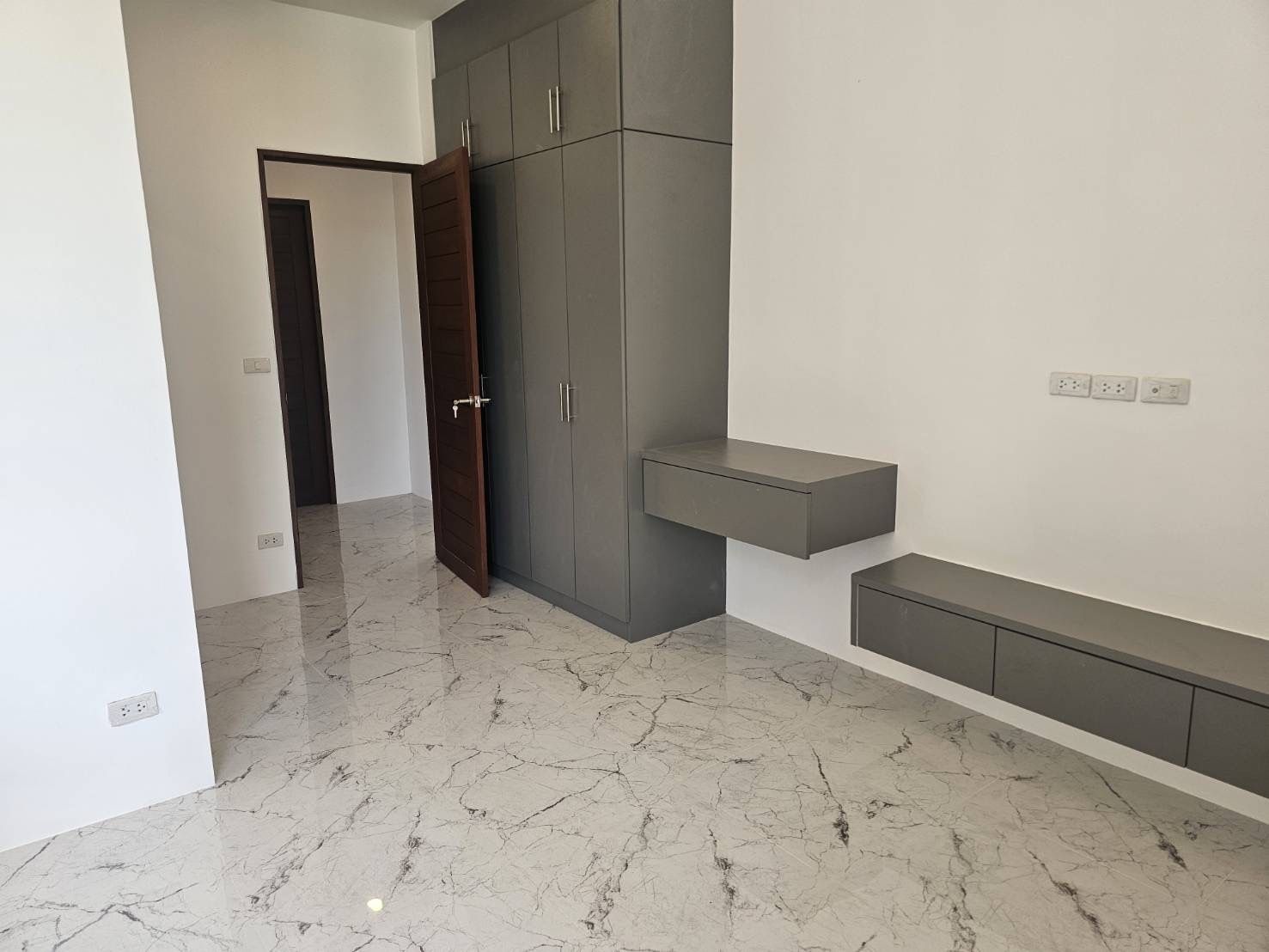 Spacious 3-Bedroom Villa with Lake & Garden Views in Bophut