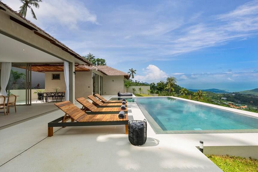 New Bali-Style Freehold Luxury Villa with Infinity Pool in Bophut Hills