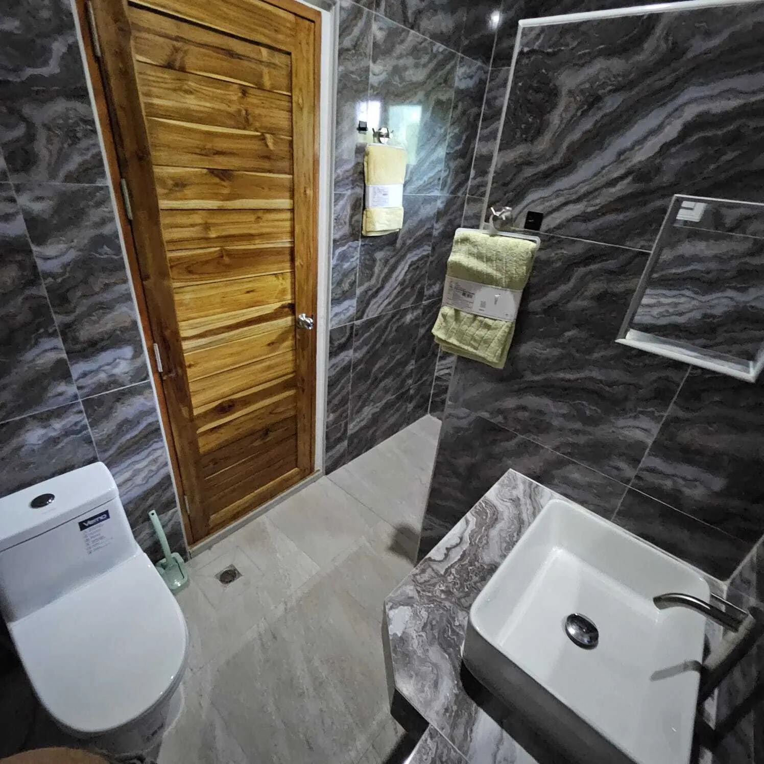 Boutique 6-Bedroom Hotel Investment in Lipa Noi, Koh Samui