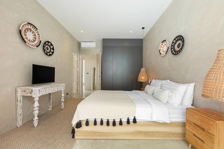 New Bali-Style Freehold Luxury Villa with Infinity Pool in Bophut Hills