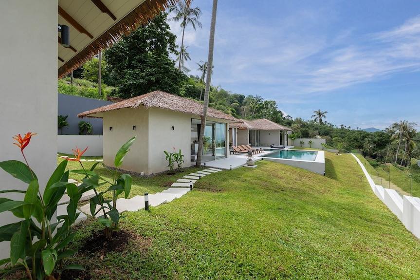 New Bali-Style Freehold Luxury Villa with Infinity Pool in Bophut Hills