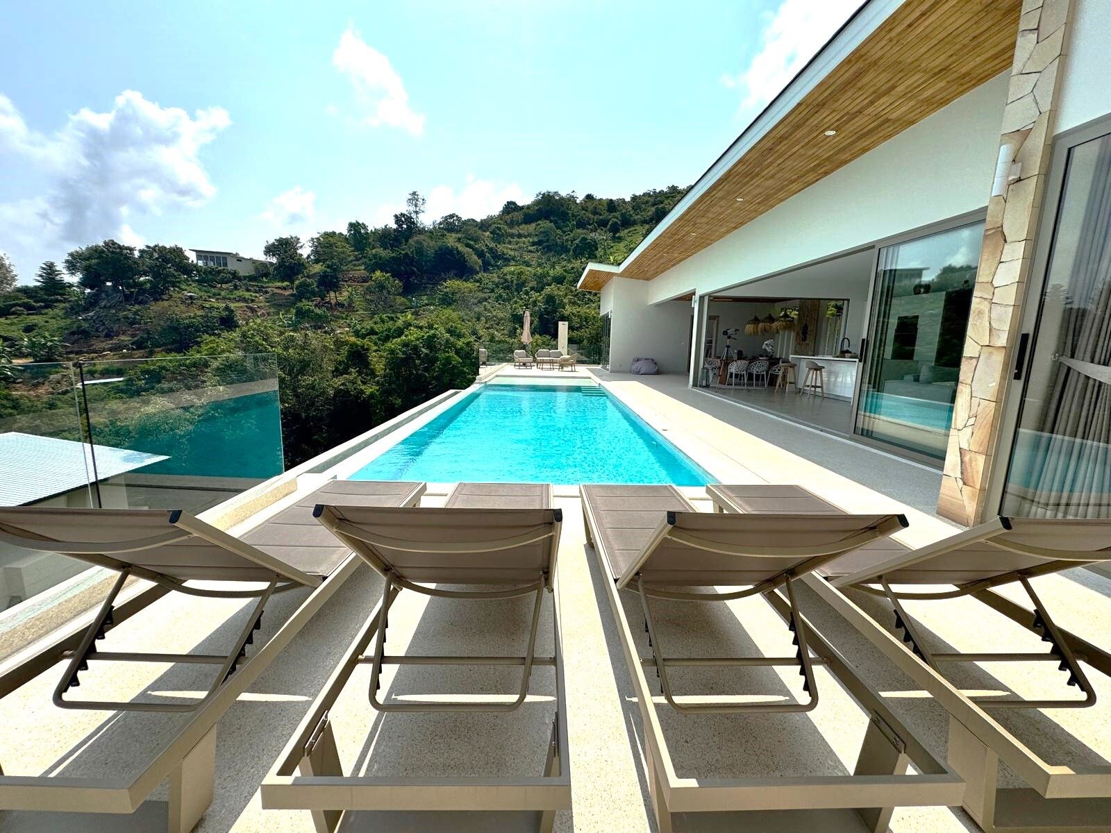Sea-View Brand-New 3-Bedroom Villa in Bophut Hills