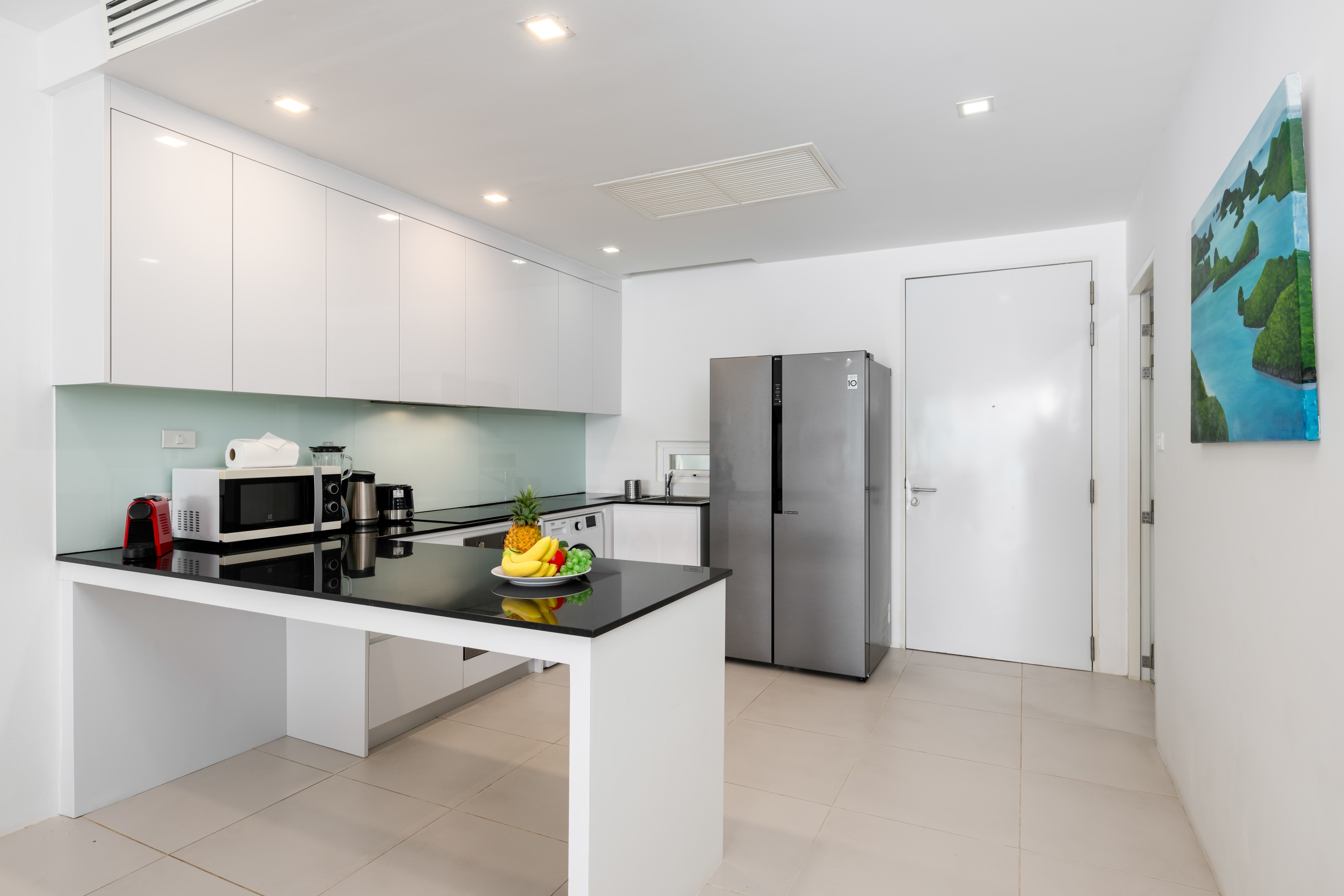 Pool-Access 2-Bedroom Apartment in Bophut – Prime Koh Samui Living