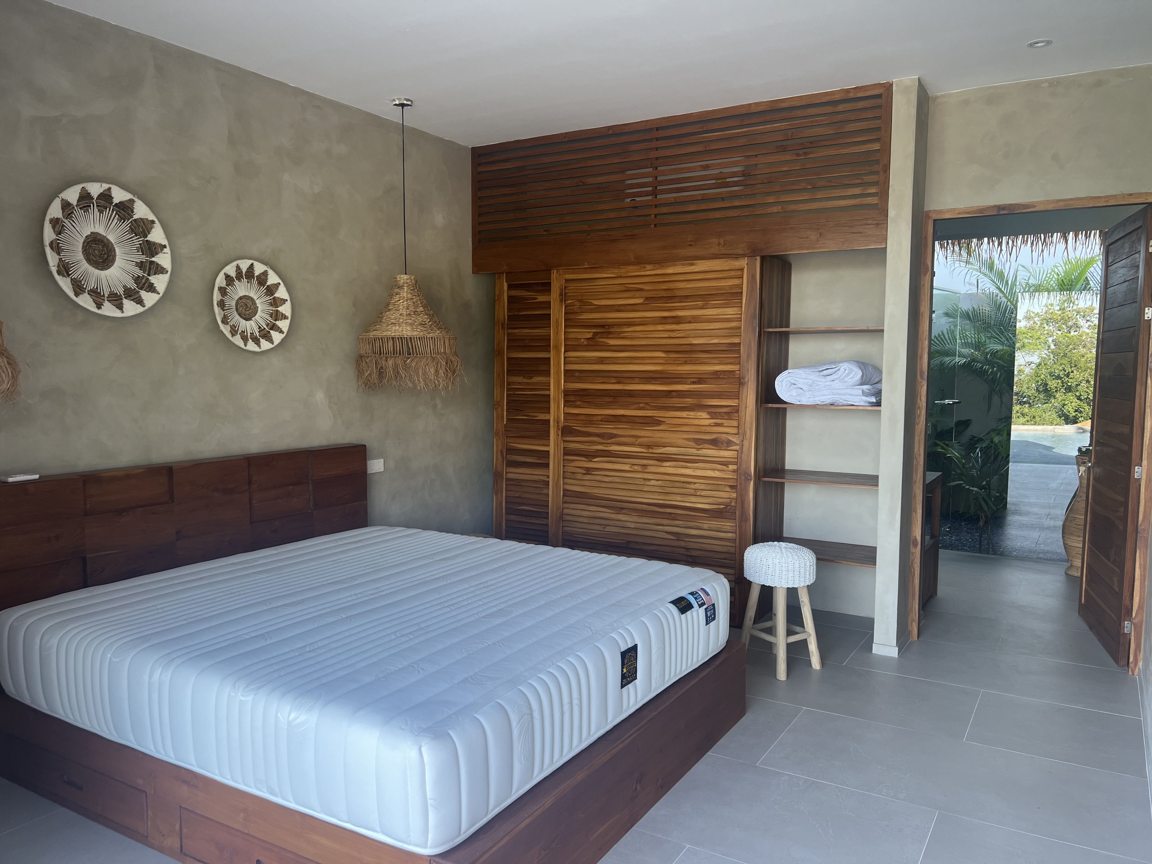 Serene Bophut 3-Bedroom Villa: Ideal Freehold Investment Property