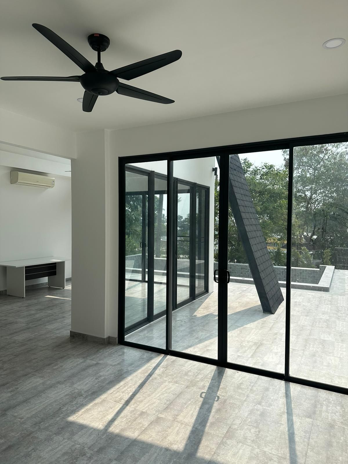 Modern 3-Bedroom Pool Villa in Chaweng Hills, Bophut