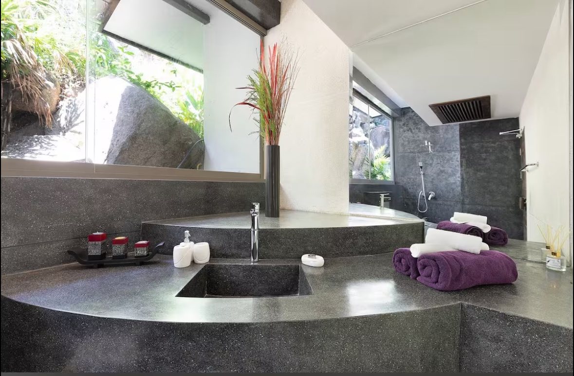 Modern Industrial-Chic 4-Bedroom Seaview Villa in Chaweng Noi | Elite Investment