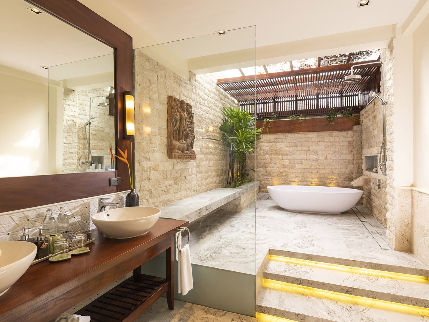 Iconic 6-Bedroom Beachfront Villa in Lipa Noi | Ultimate Koh Samui Luxury Investment