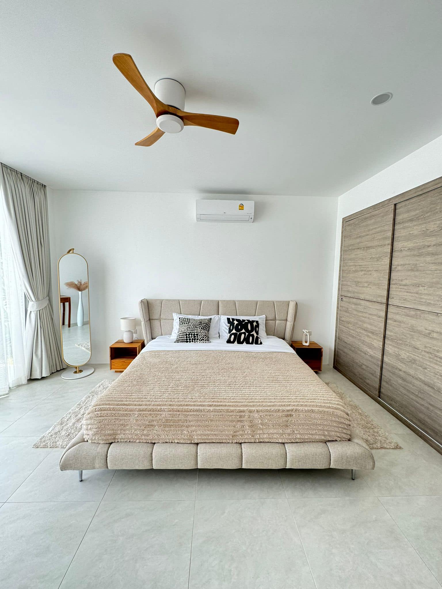 Brand-New 3-Bedroom Sunset View Villa in Ban Tai | Modern Teak Wood Finishes